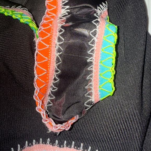 PQ Swim Solange Ferrarini Women's One Piece Swimsuit Size M Black Crochet Trim - Picture 4 of 7